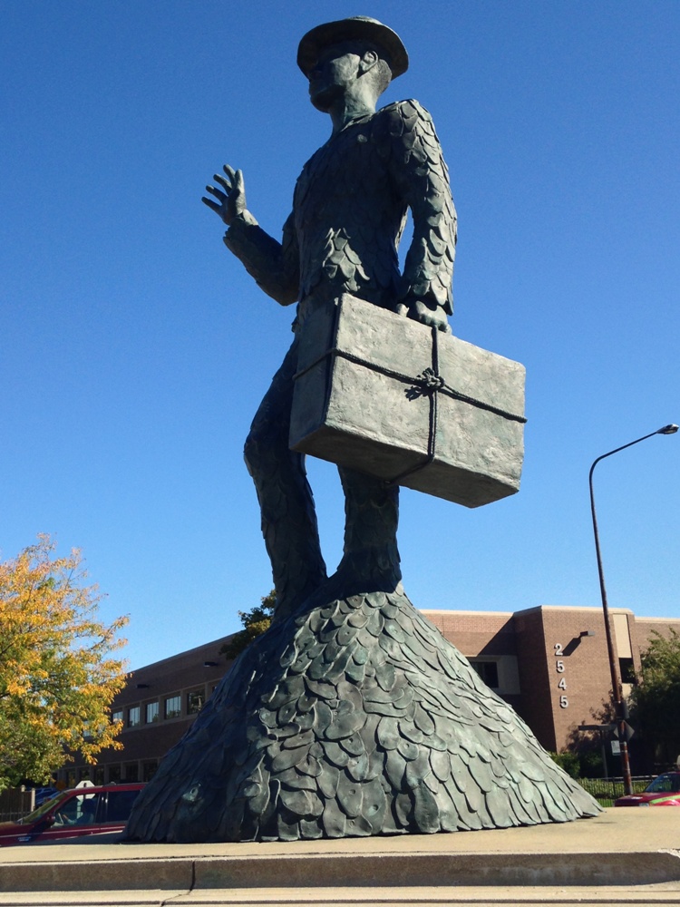 Located on Chicago's Near South Side, Bronzeville attracted thousands of black sharecroppers from the South during the Great Migration of the early 20th Century. Photo Credit: Audrey F. Henderson, all rights reserved.